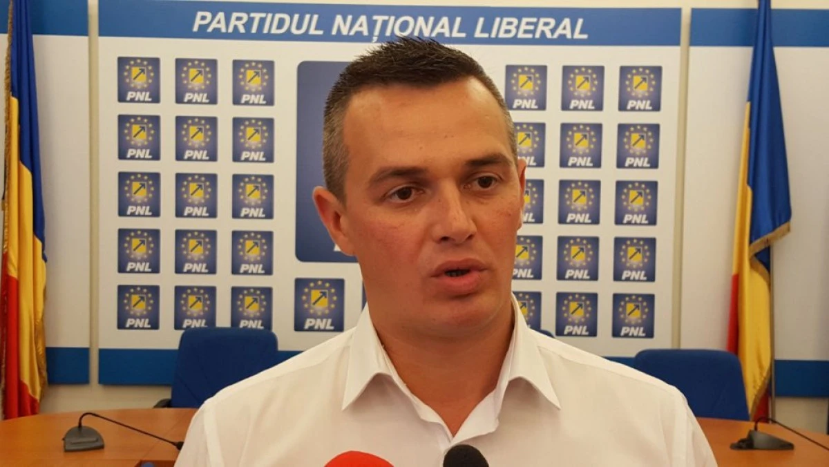 NOUL PASAJ DE LA CURTICI A FOST DESCHIS FĂRĂ ACORDUL PRIMĂRIEI