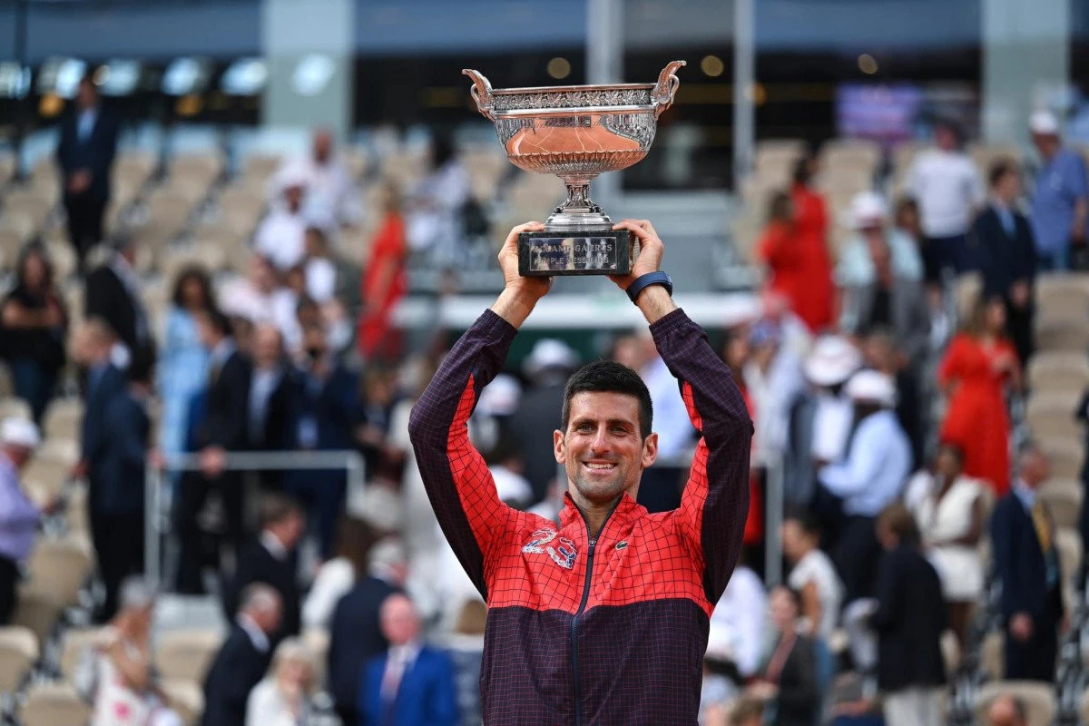 Novak Djokovic devine cel mai bun jucător de tenis din istorie, după triumful de la Roland Garros!