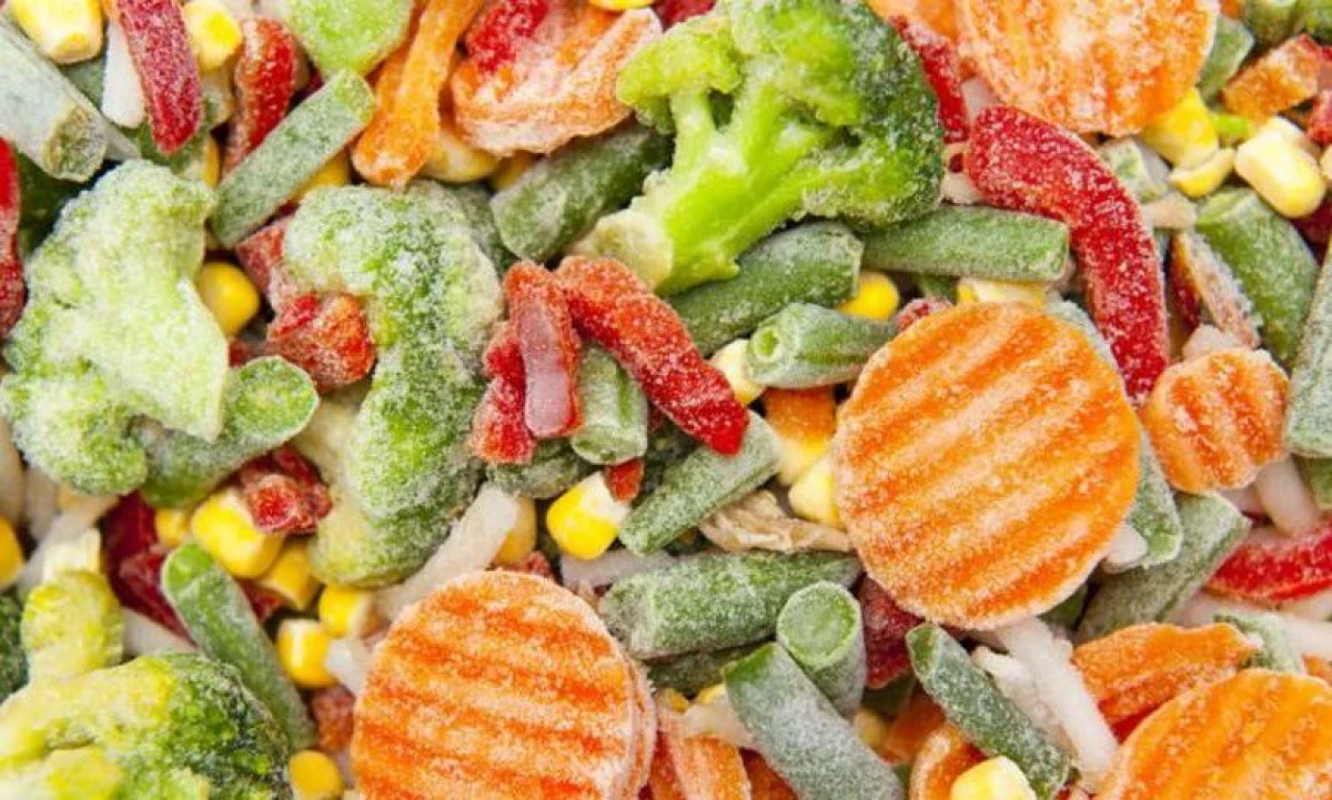 Nu le mai cumpărați! Lista produselor congelate contaminate cu Listeria