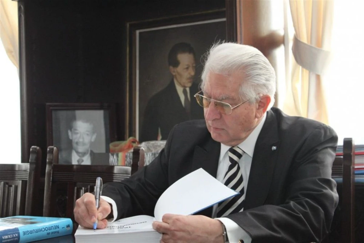 Nu te mai plânge, ia atitudine împotriva suferinței! Sfaturile prețioase ale unui neurochirurg