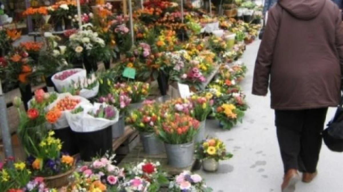 Nu toată lumea merge la florărie pentru flori. Ce a făcut o femeie de 30 de ani, în Șagu