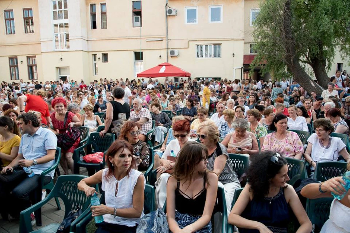 Număr record de spectatori la Teatrul de Vară