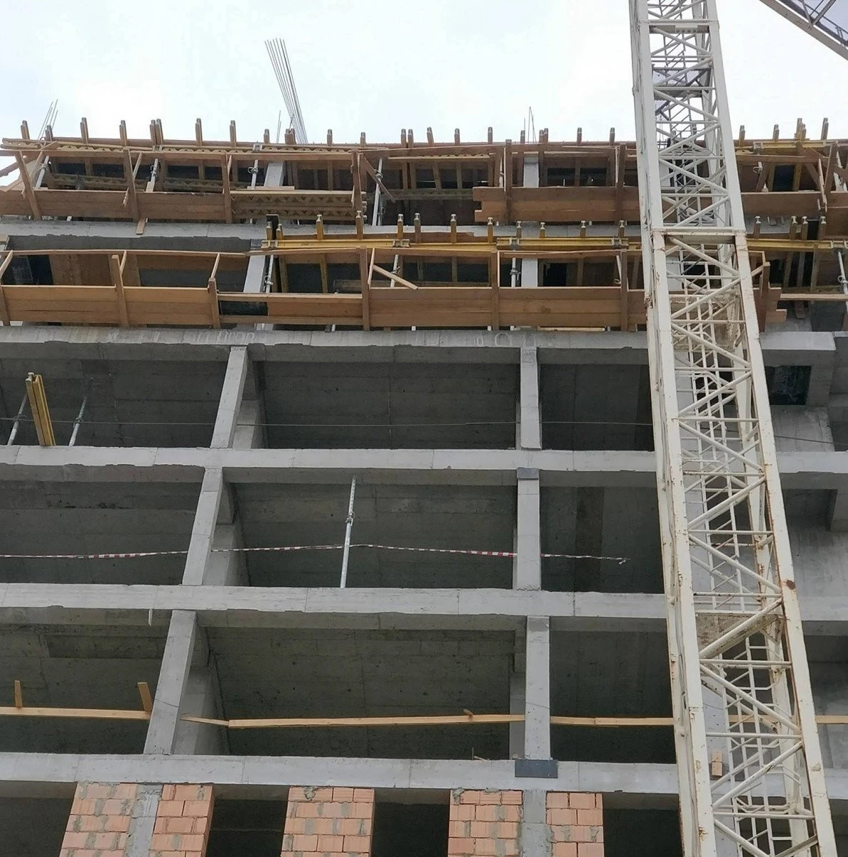 Numărul autorizațiilor de construire pentru clădiri rezidențiale a crescut cu 0,6%, în primele 5 luni din 2025