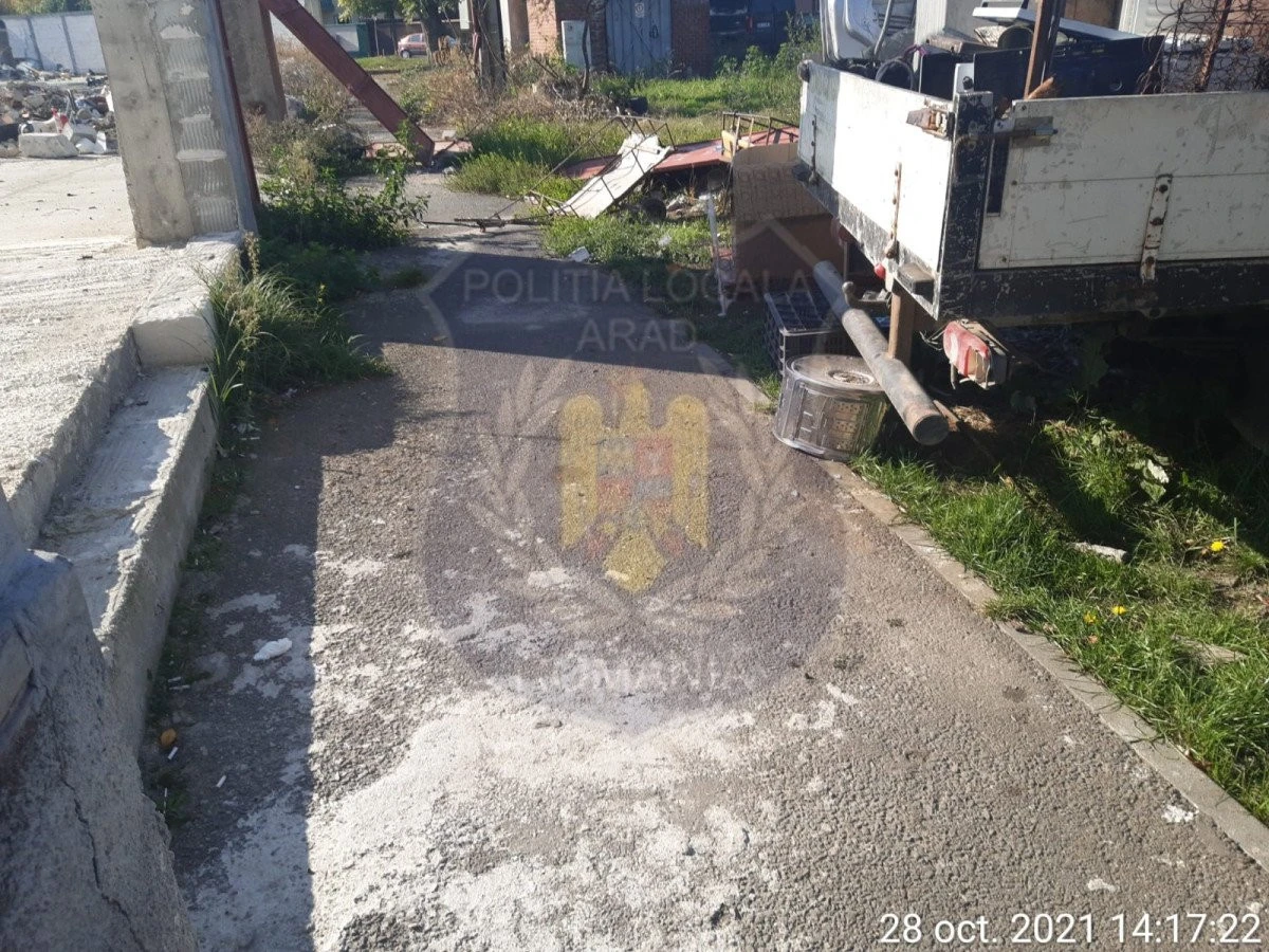 O adevărată piață „la negru“, deconspirată în cartierul Drăgășani