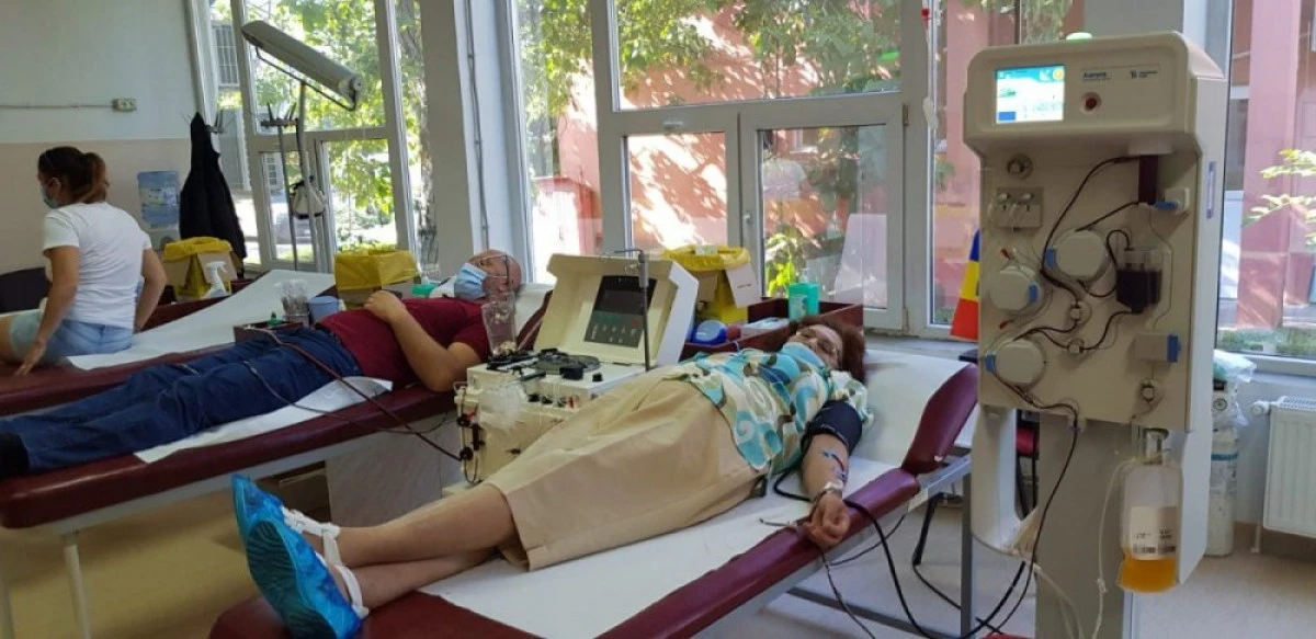 O infirmieră de la ATI a donat de patru ori  plasmă, necesară pacienților cu COVID-19