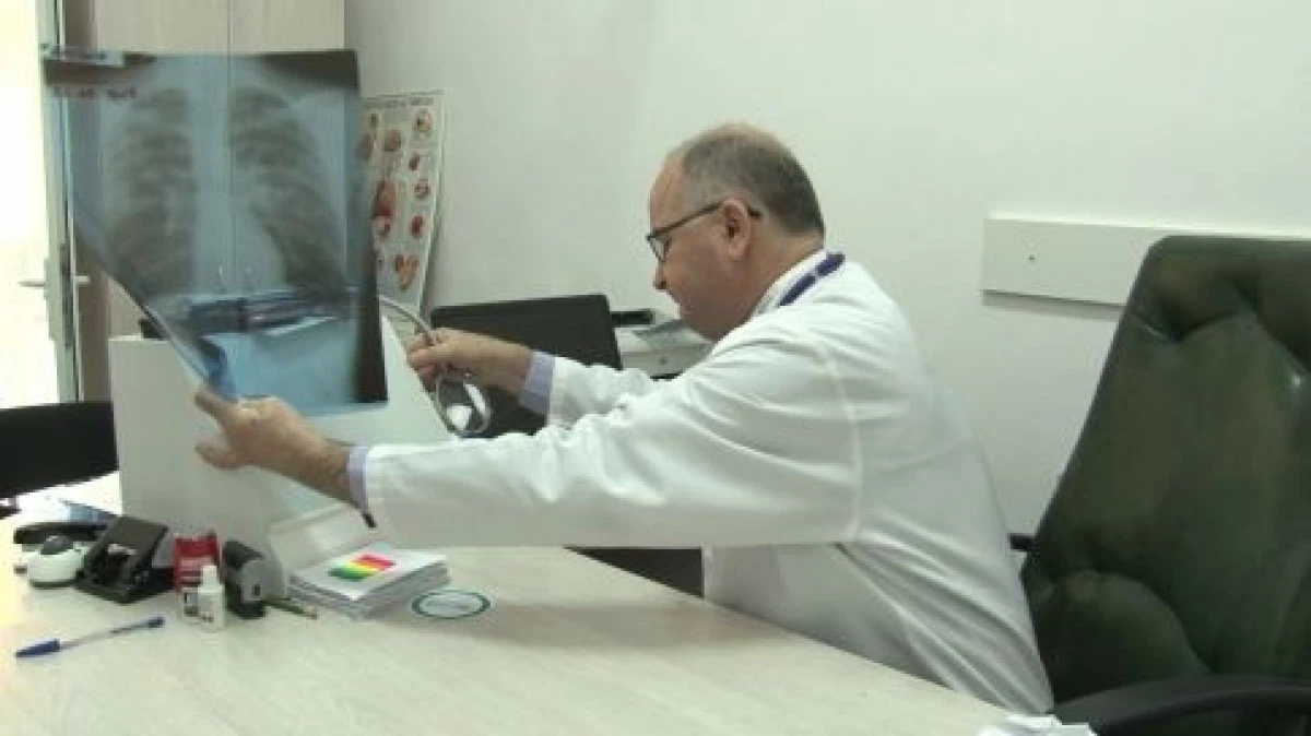 O INVATATOARE SI O EDUCATOARE DIN ARAD, DEPISTATE CU TBC. ELEVII SUNT SUB TRATAMENT PREVENTIV