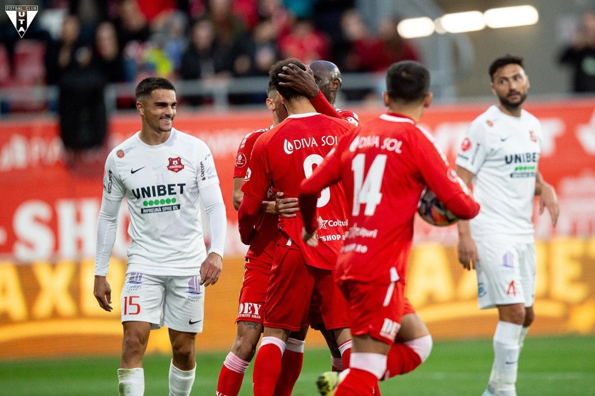 O nouă șansă acasă, pentru UTA! Programul etapei a 12-a și situația la zi din SuperLiga