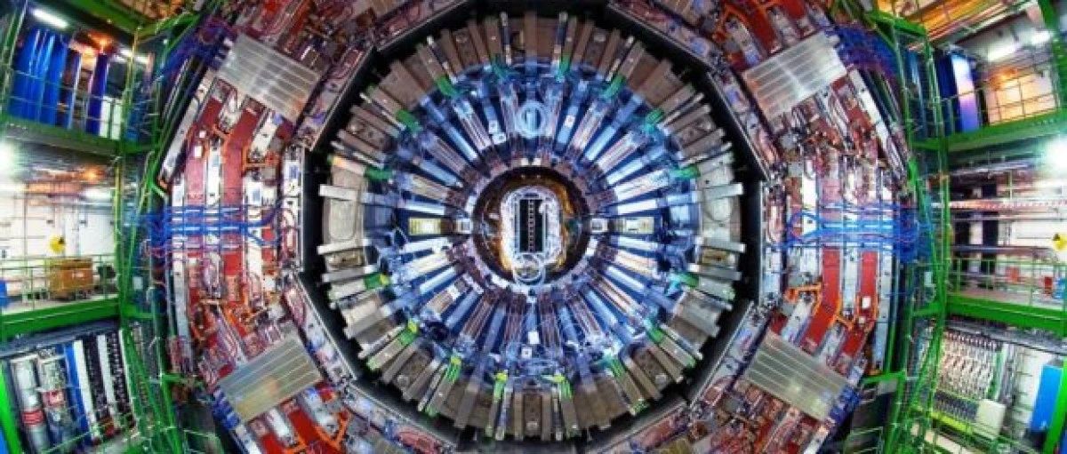 O particulă exotică ce nu a mai fost văzută până acum, descoperită în laboratoarele CERN