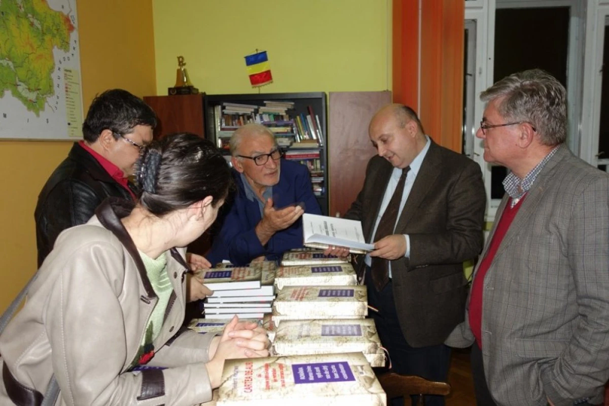 O sută de lucrări despre Marea Unire au intrat în fondul Bibliotecii Județene
