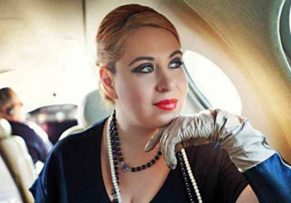 OANA ROMAN, SURPRIZA DE PROPORTII PENTRU FANII SAI!