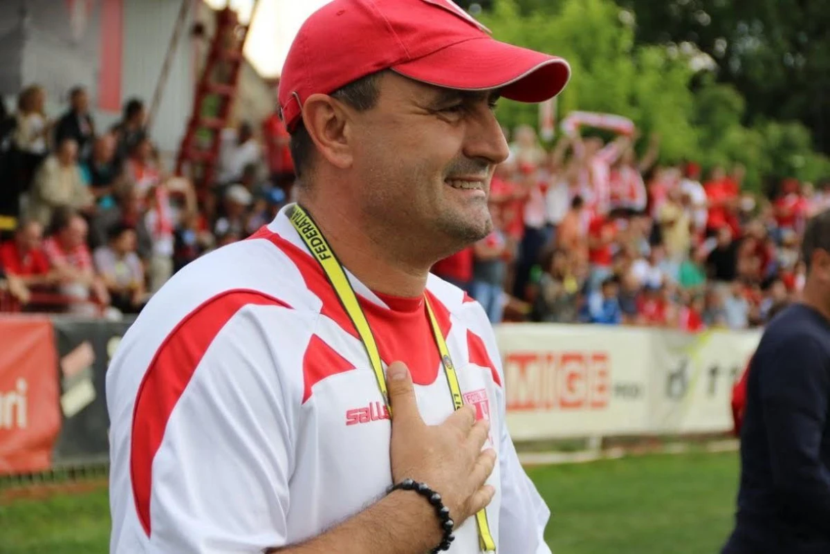 OFICIAL: UTA S-A DESPĂRȚIT DE ANTRENORUL ROLAND NAGY