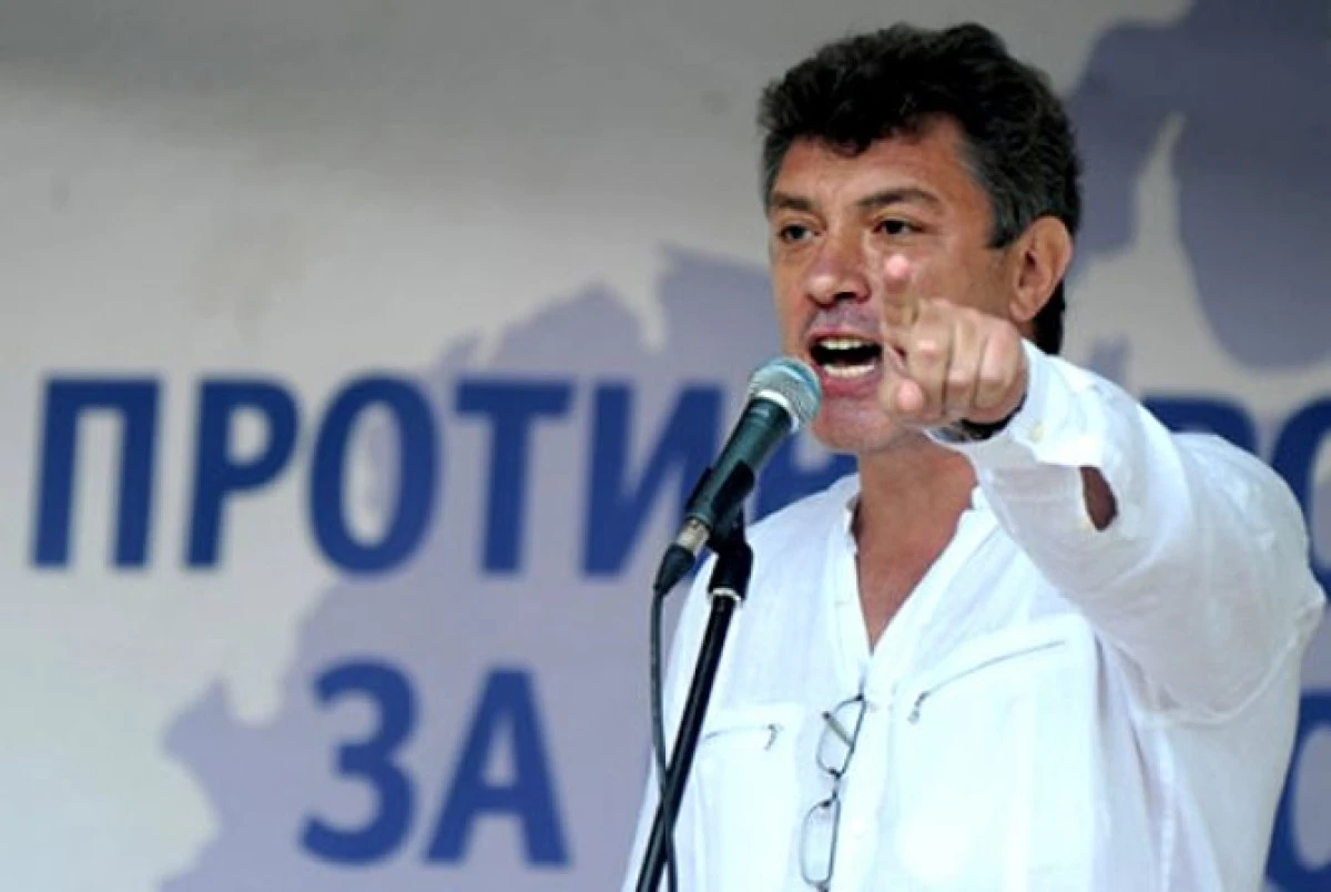 OPOZANTUL RUS BORIS NEMTOV A FOST UCIS DE GLOANTE LA MOSCOVA