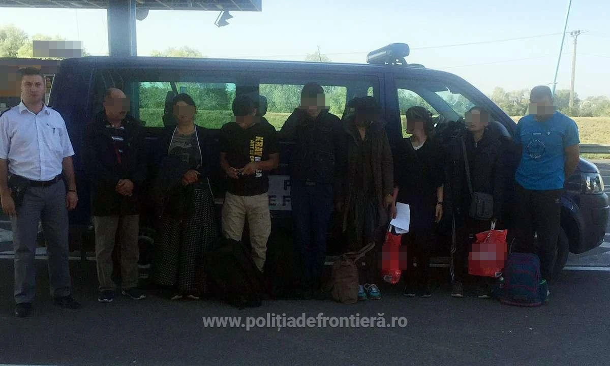 Opt cetățeni din Irak şi Iran, opriți la frontiera cu Ungaria