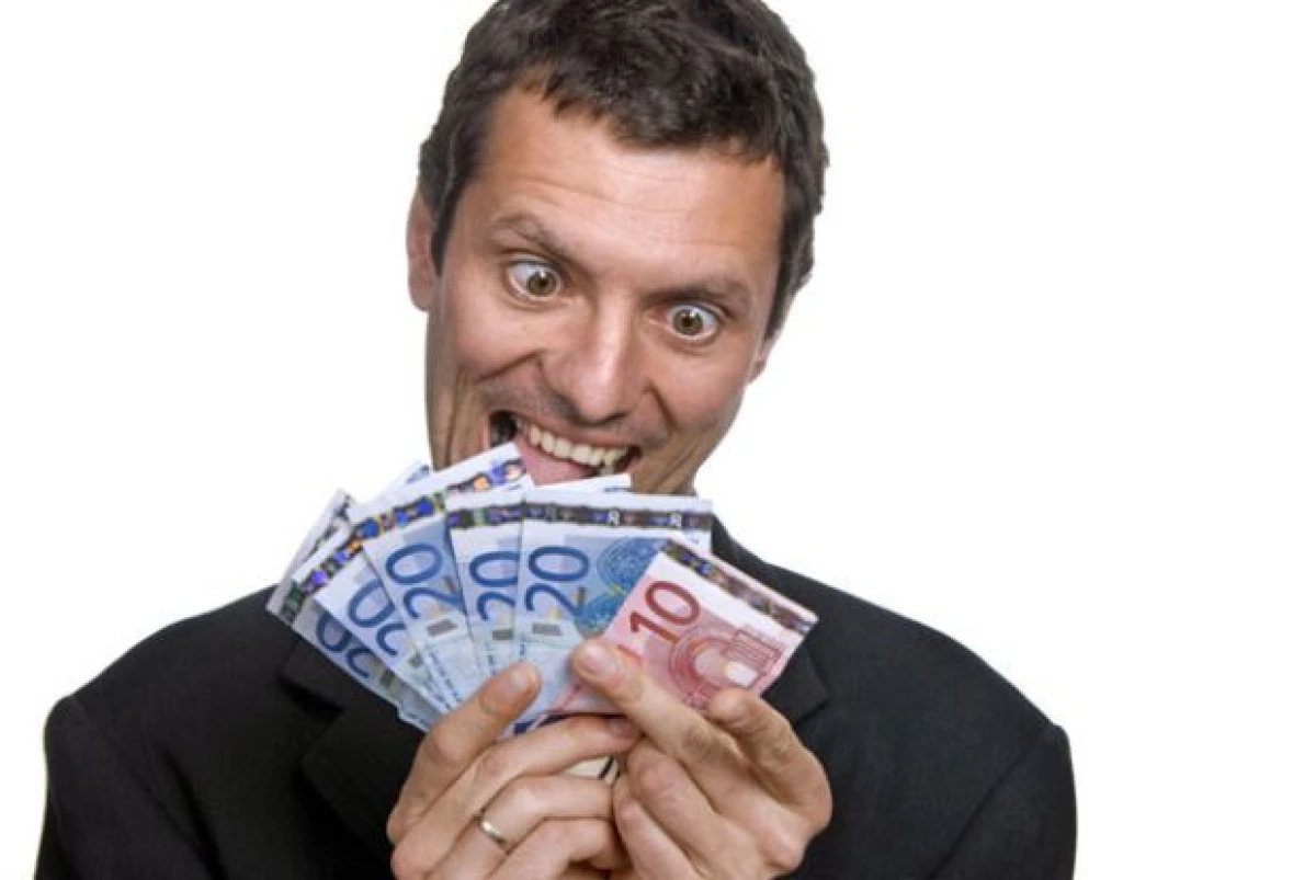 Ora de vară a îmbogățit zeci de români