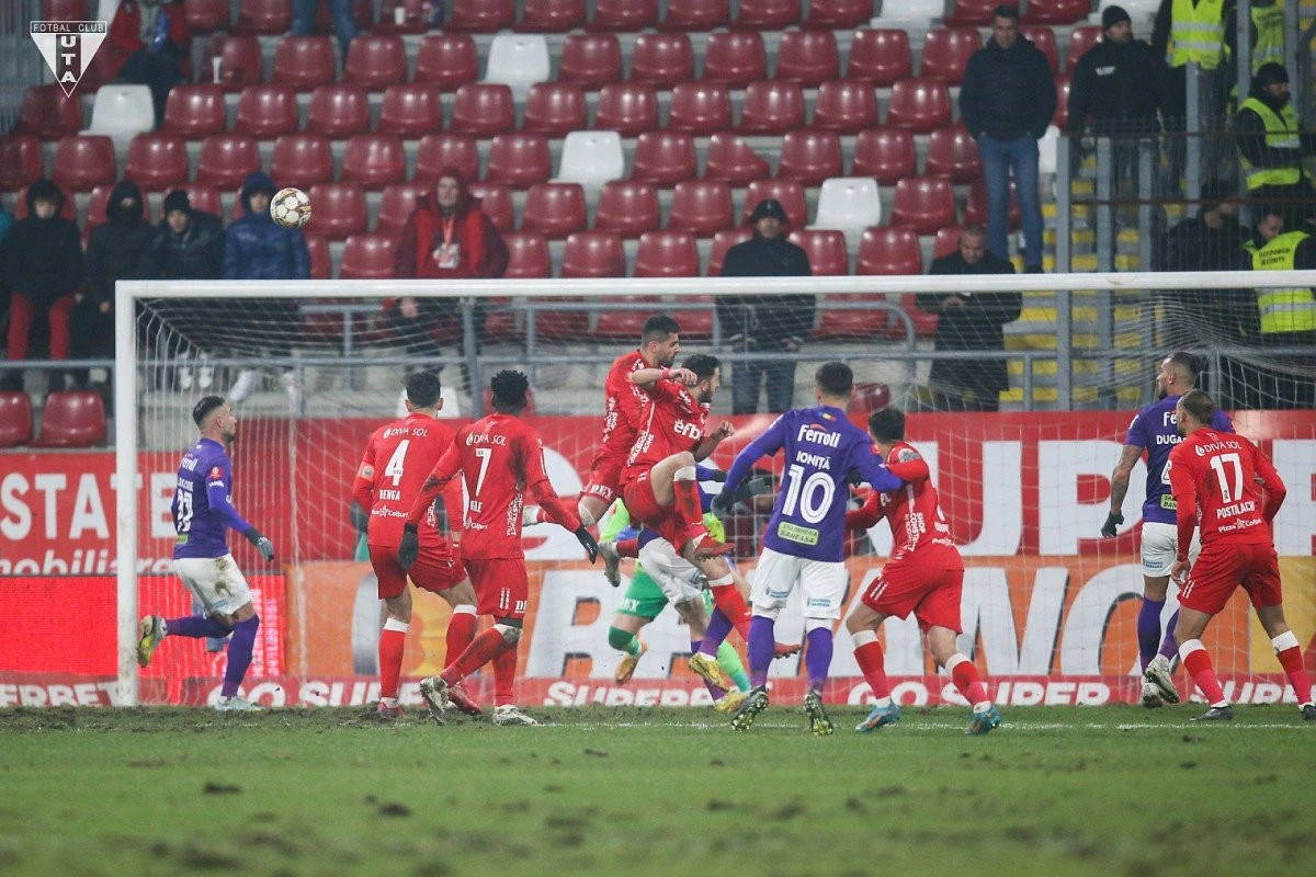 Oradea va fi sub asediu! UTA și Rapid se înfruntă într-un duel în care nimeni nu își permite să calce greșit