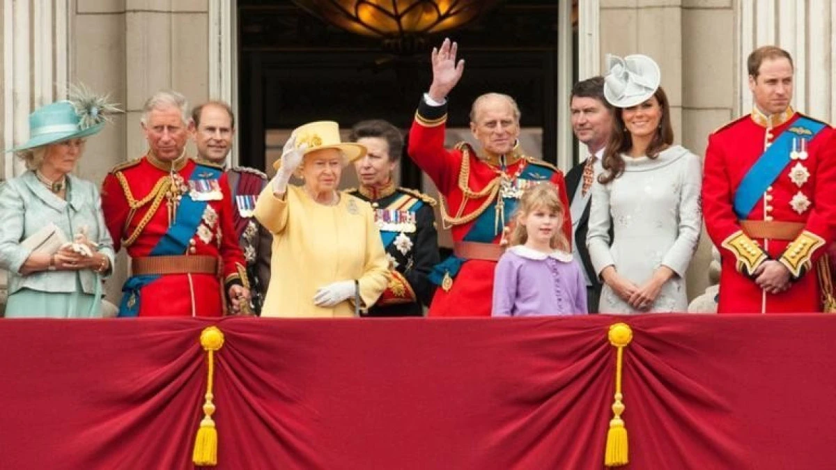 Ordinea succesiunii la tronul britanic după ce Kate a născut