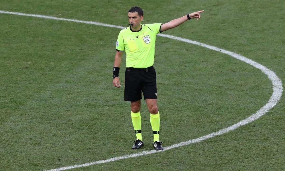 Ovidiu Haţegan revine în Liga 1! Arădeanul va arbitra meciul Rapid - Farul