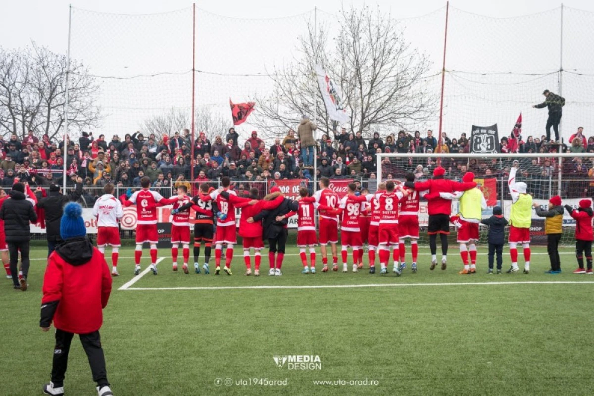 Pandemia de coronavirus a pus lacăt pe fotbal! FRF a suspendat toate meciurile