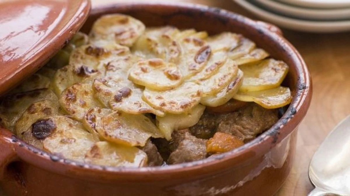 PAPRICAS DE VITA IN CRUSTA DE CARTOFI