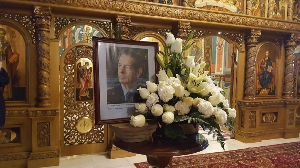 Parastas de un an pentru Regele Mihai, la catedrala Arhiepiscopală din Arad