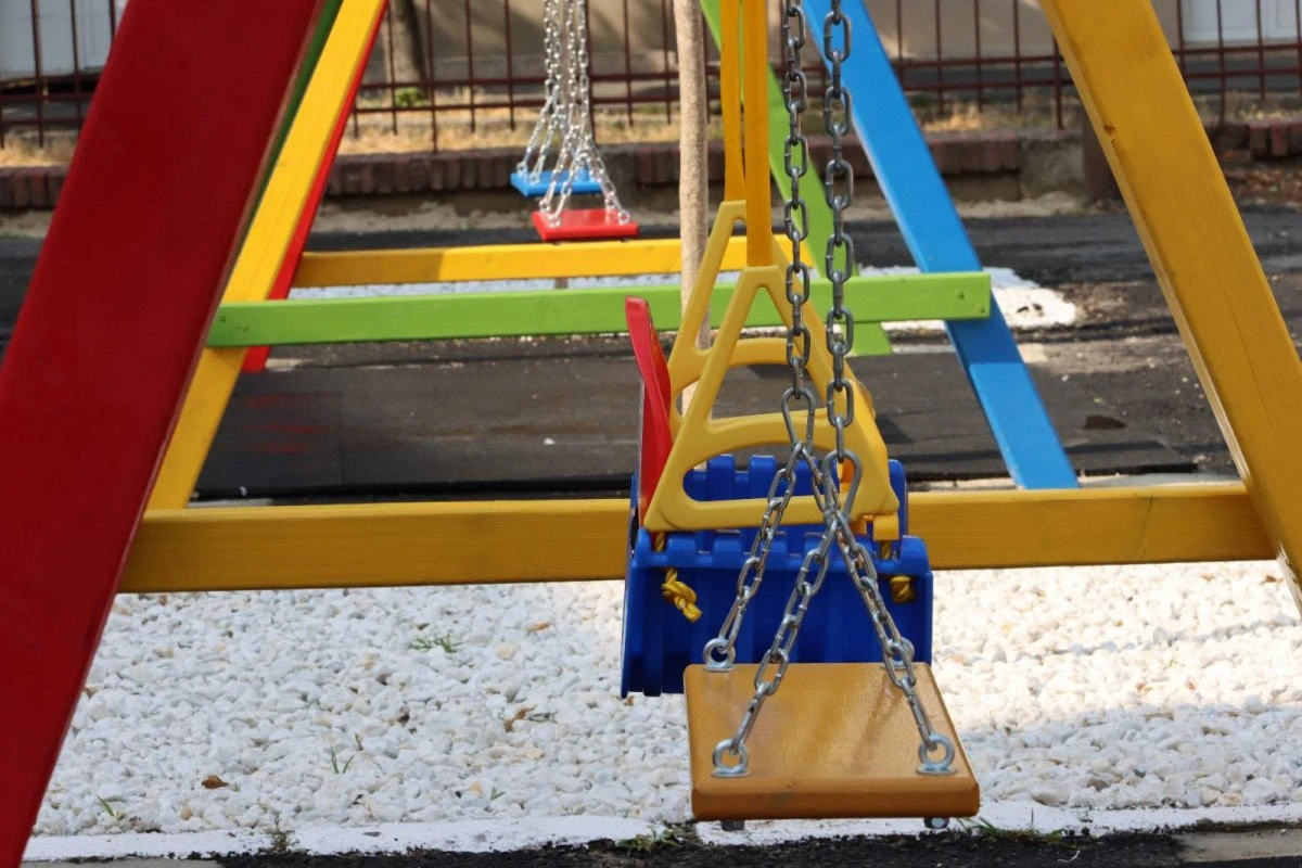 Parc modern pentru copiii internați la Județean