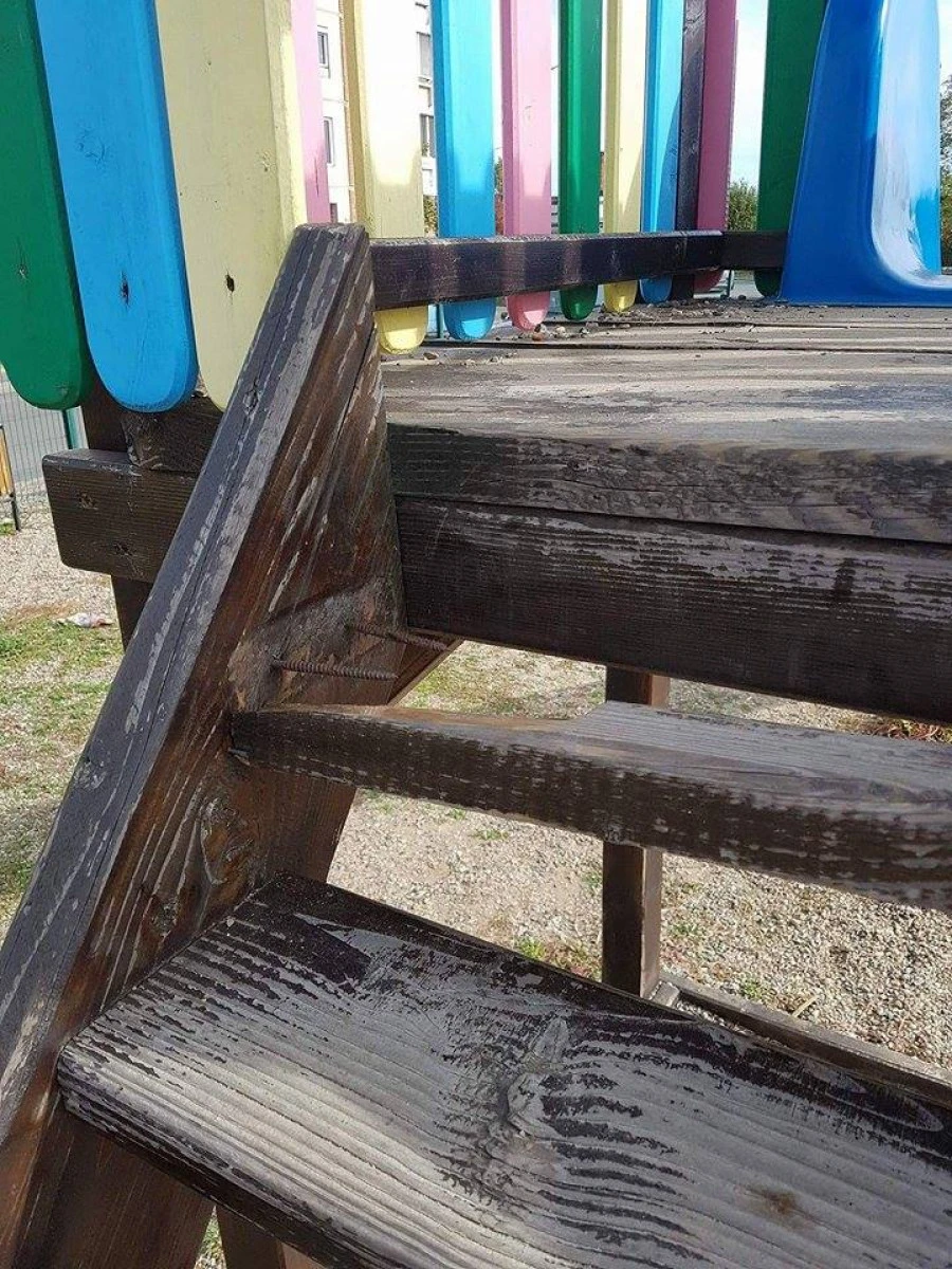 Parcurile din Alfa, un adevărat pericol pentru copii (FOTO)