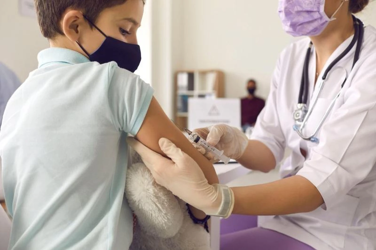 Părinții vor primi formulare pentru vaccinarea copiilor