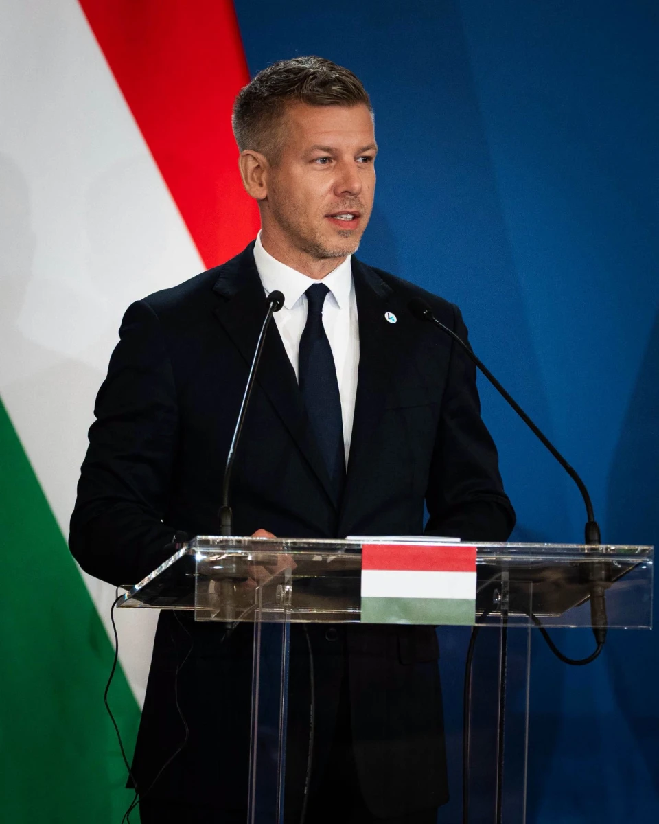 Parlamentul Ungariei i-a ridicat imunitatea lui Péter Magyar