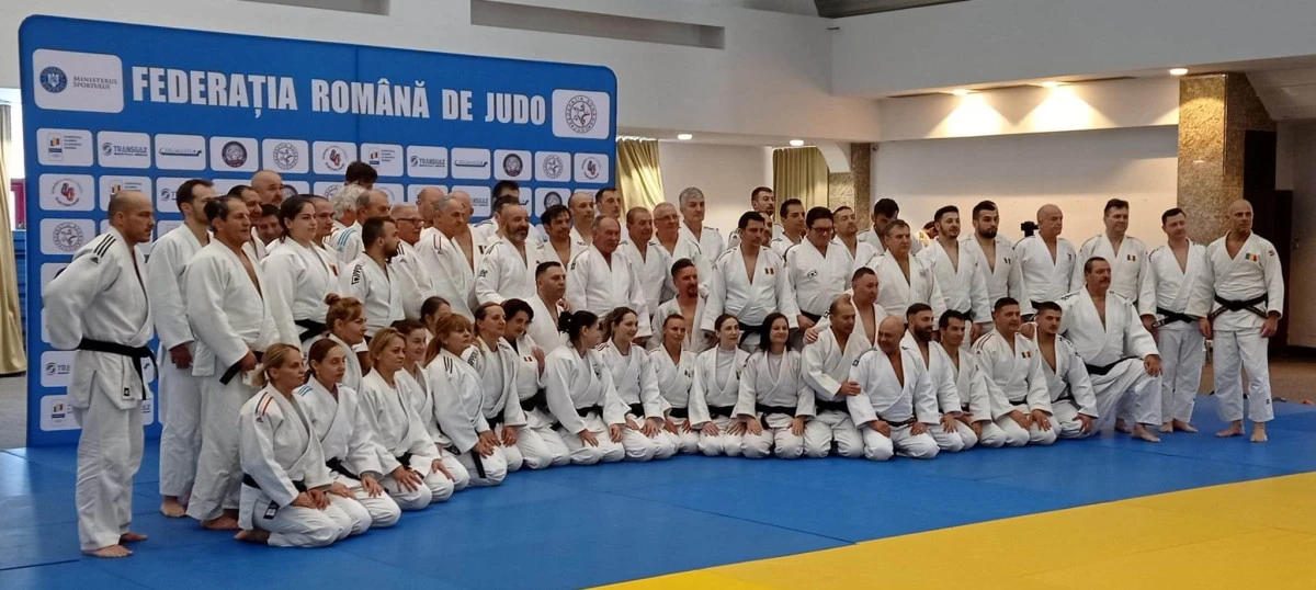 Parteneriat româno-francez în judo! Arădeanul Dorin Drimbe, printre cei 100 de antrenori din Poiana Braşov