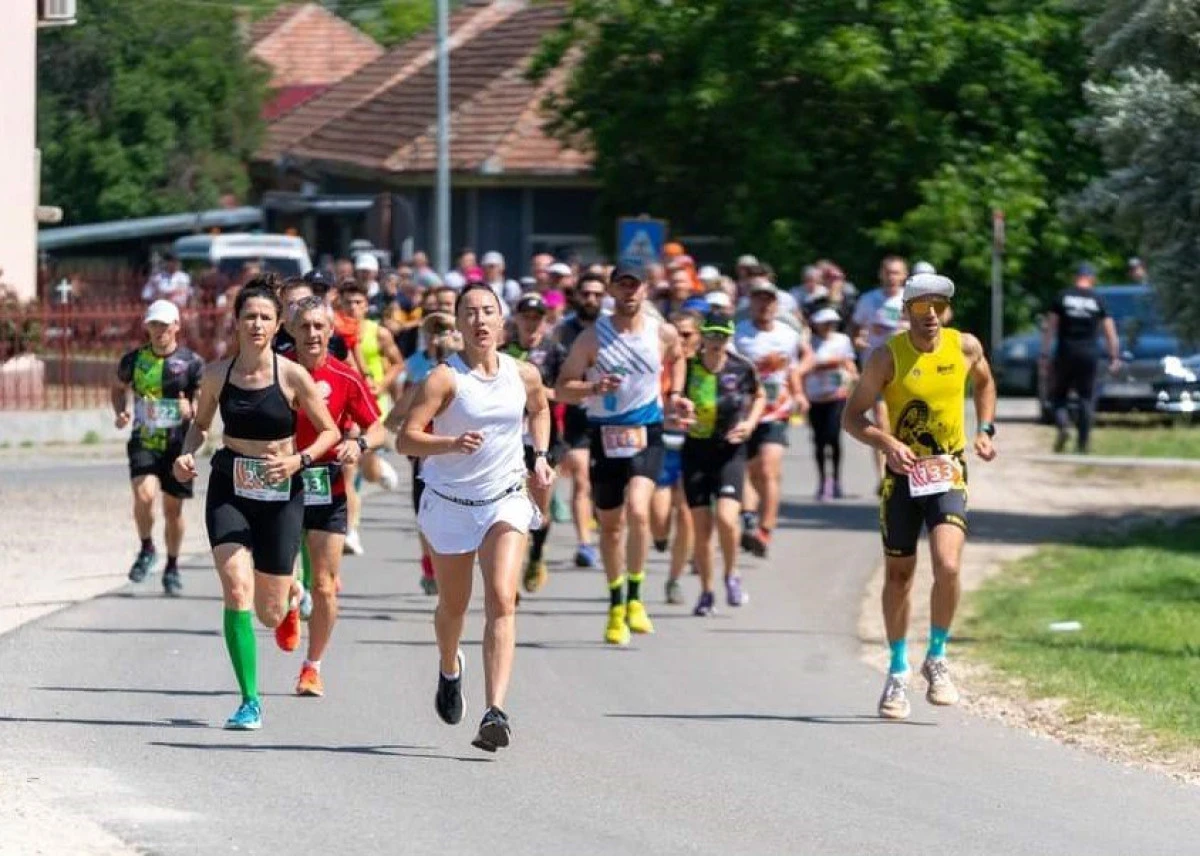 Participare numeroasă la prima etapă a Crosului Cetăților, de la Măderat - Șiria