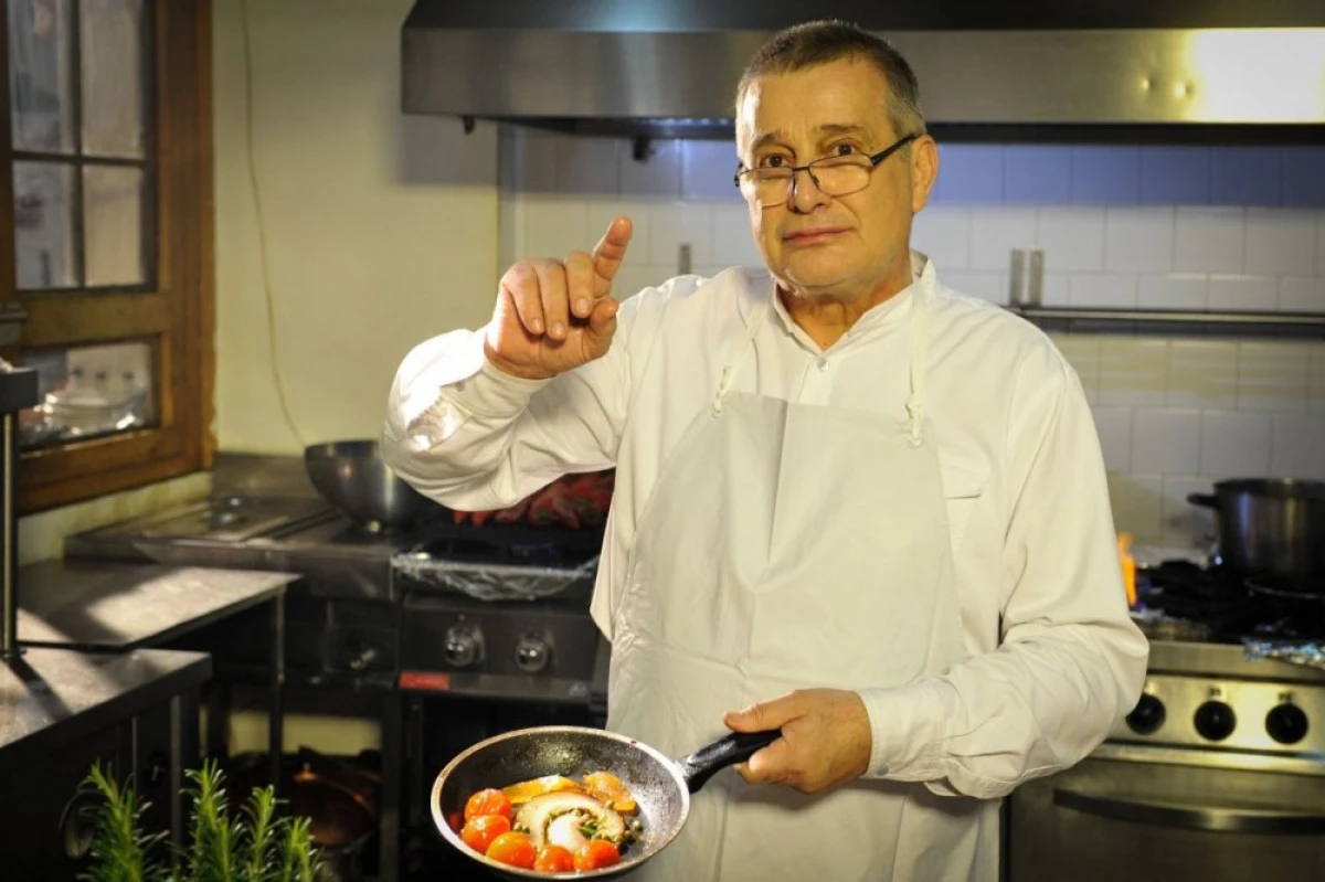PASIUNEA PENTRU GĂTIT L-A SALVAT DE SPITALUL 9