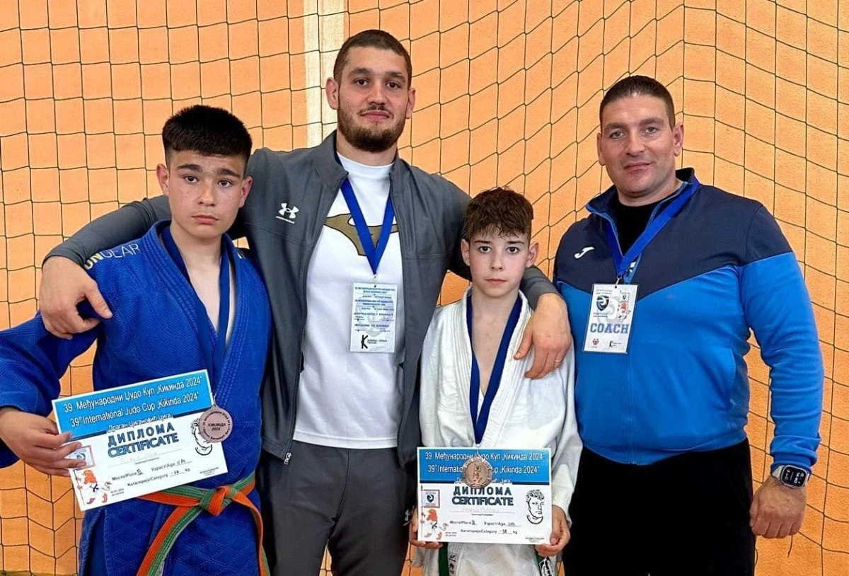 Paște pe tatami: judoka Gloriei Arad s-au remarcat la Kikinda, în Serbia (FOTO)