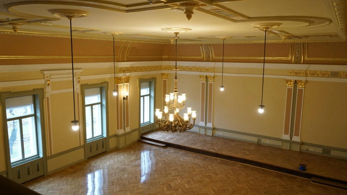 Patrimoniul public al județului Arad s-a majorat cu suma de 1.006.502,29 lei, contravaloarea investiției la Sala Iuliu Maniu.