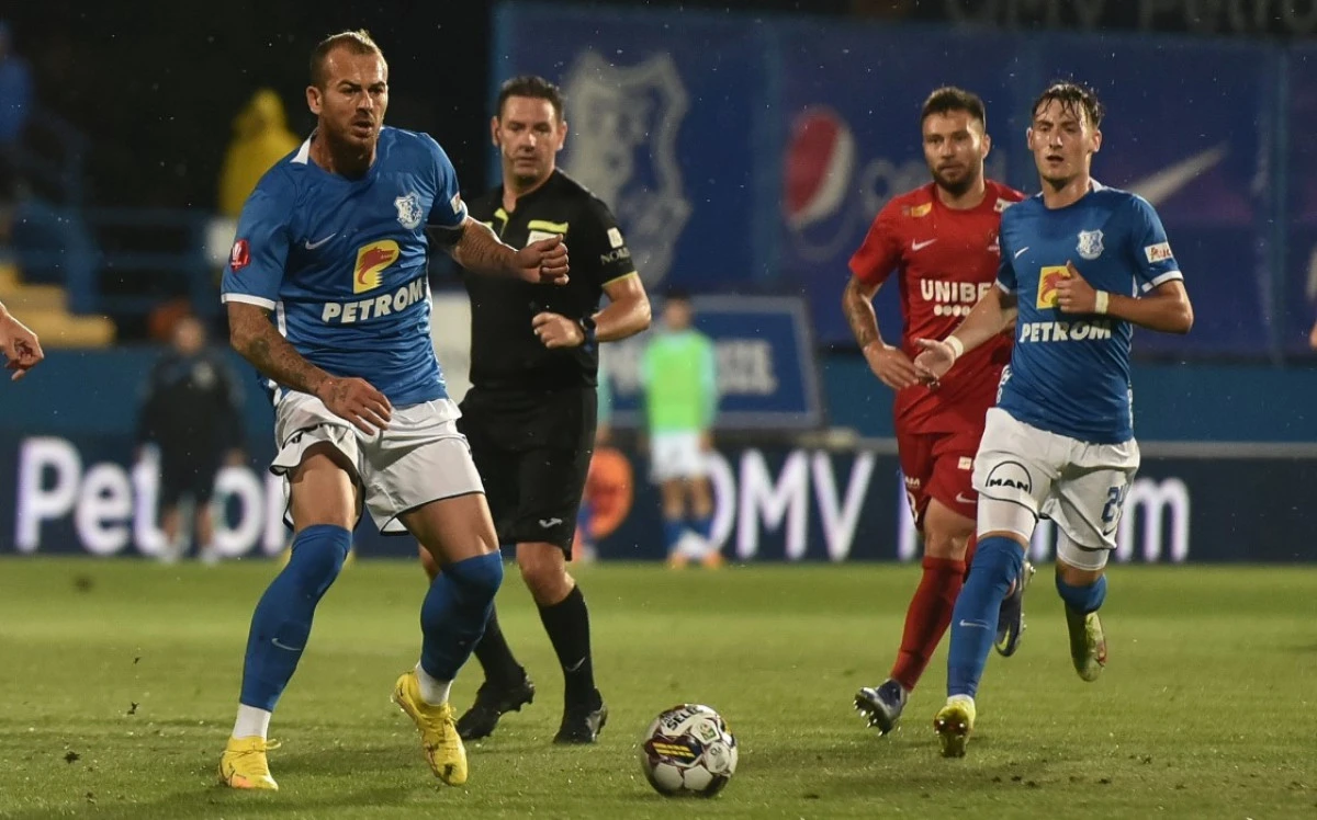 Patru echipe rămân neînvinse în Superligă. UTA iese din Top 10, dar e la patru puncte de lider!