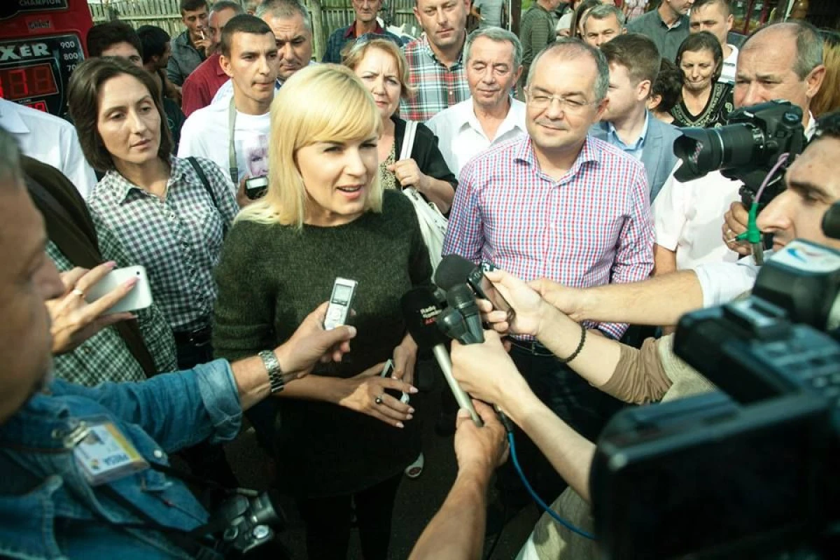 PDL ARAD MERGE DIN NOU LA DOUA CAPETE. UDREA ARE PARTEA EI DE VOTURI