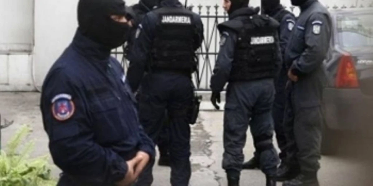 PERCHEZITII IN CONSTANTA LA PERSOANE BANUITE DE CONTRABANDA CU TIGARETE
