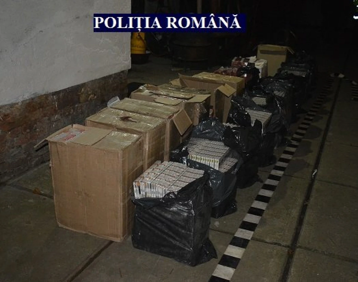 Percheziții în Nădlac și Arad, într-un dosar de contrabandă cu țigări