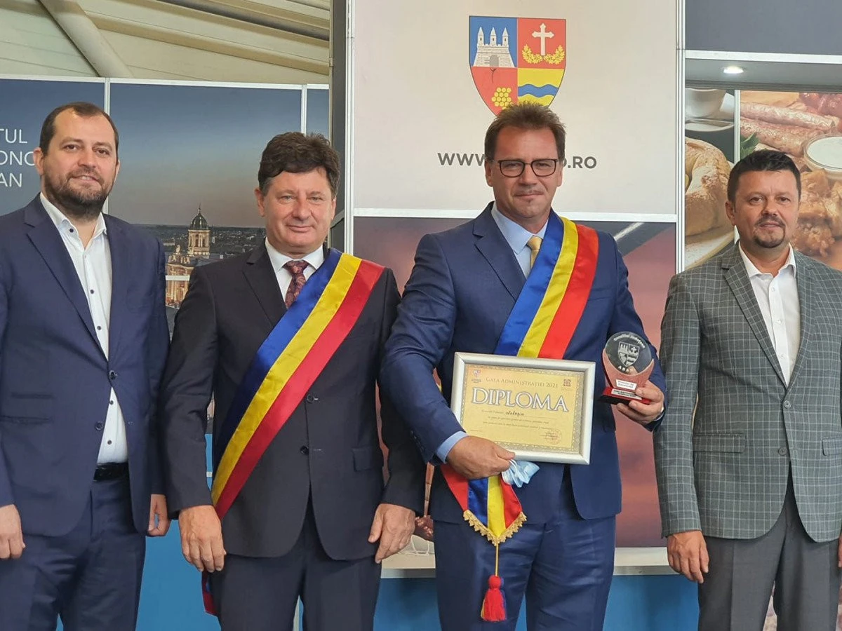 Performanța în administrație și implicarea în viața comunității, recompensate în cadrul Galei Administrației Arădene