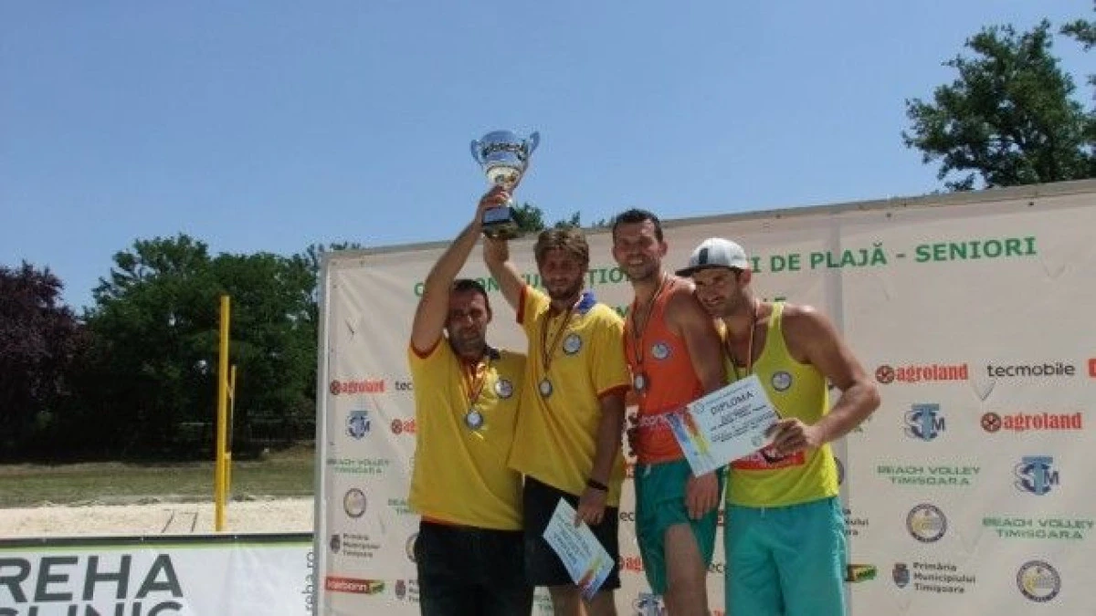 PERFORMANTA PE NISIP: CS FAN ARAD A CUCERIT TITLUL NATIONAL LA VOLEI PE PLAJA!