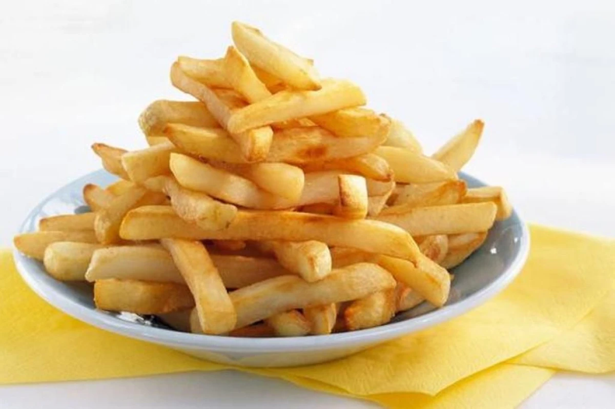 PERICOLUL DIN CARTOFII PRAJITI. AVERTISMENTUL AUTORITATII EUROPENE PENTRU SIGURANTA ALIMENTARA