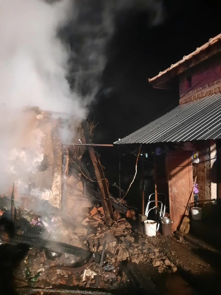 Peste 1.300 de misiuni ale pompierilor, în luna august