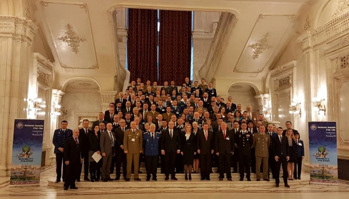 Peste 100 de înalți oficiali din țările membre şi partenere NATO, prezenți la București