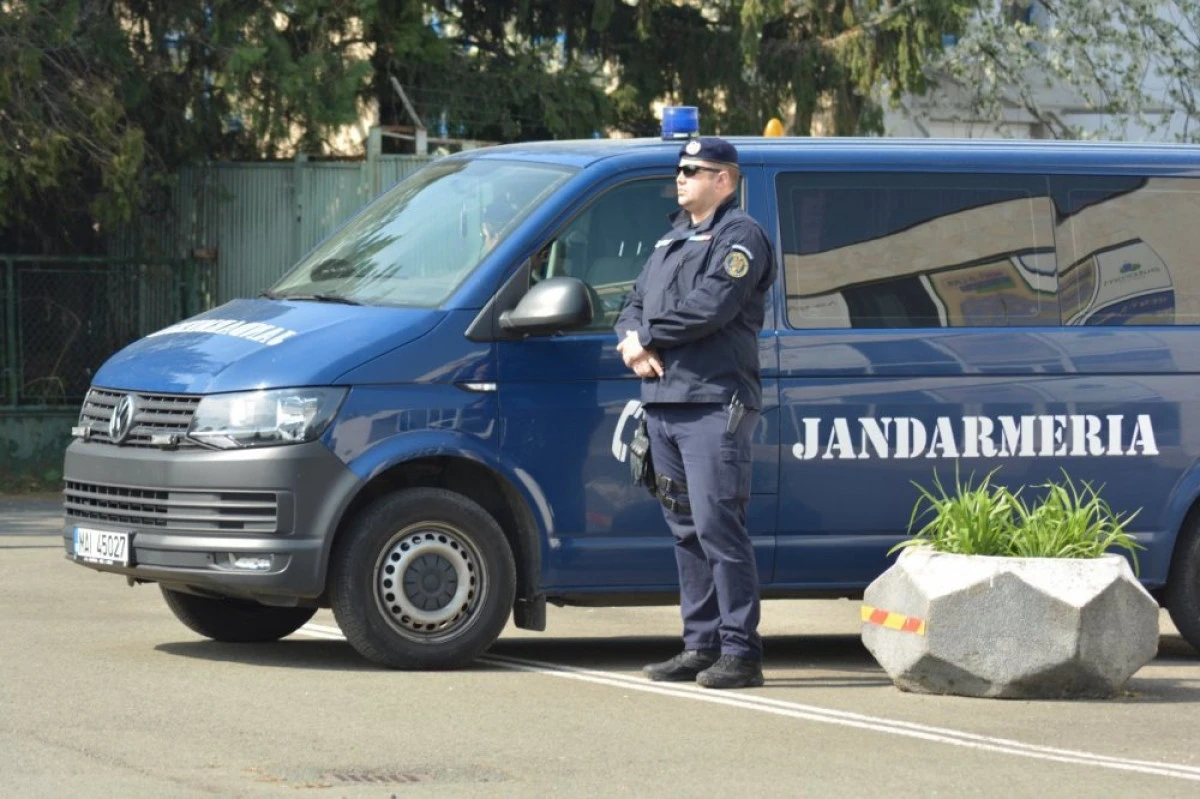 Peste 100 de jandarmi arădeni, prezenți la datorie în acest sfârșit de săptămână