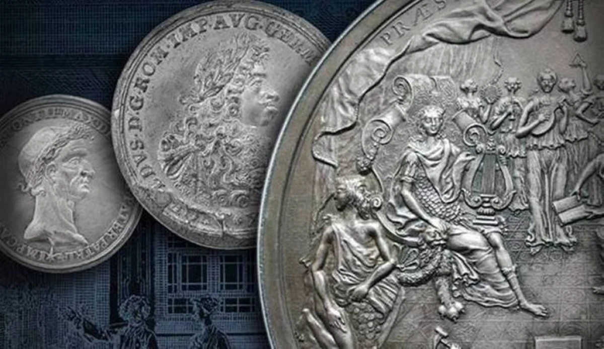 PESTE 200 DE MEDALII DEDICATE UNOR IMPARATI, EXPUSE LA MUZEUL NATIONAL DE ISTORIE DIN CLUJ
