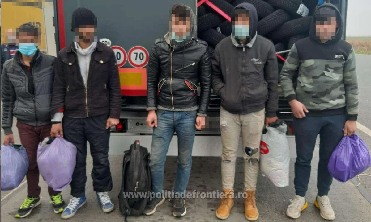 Peste 40 de cetăţeni străini opriţi la graniţa de vest, în ultimele 24 de ore