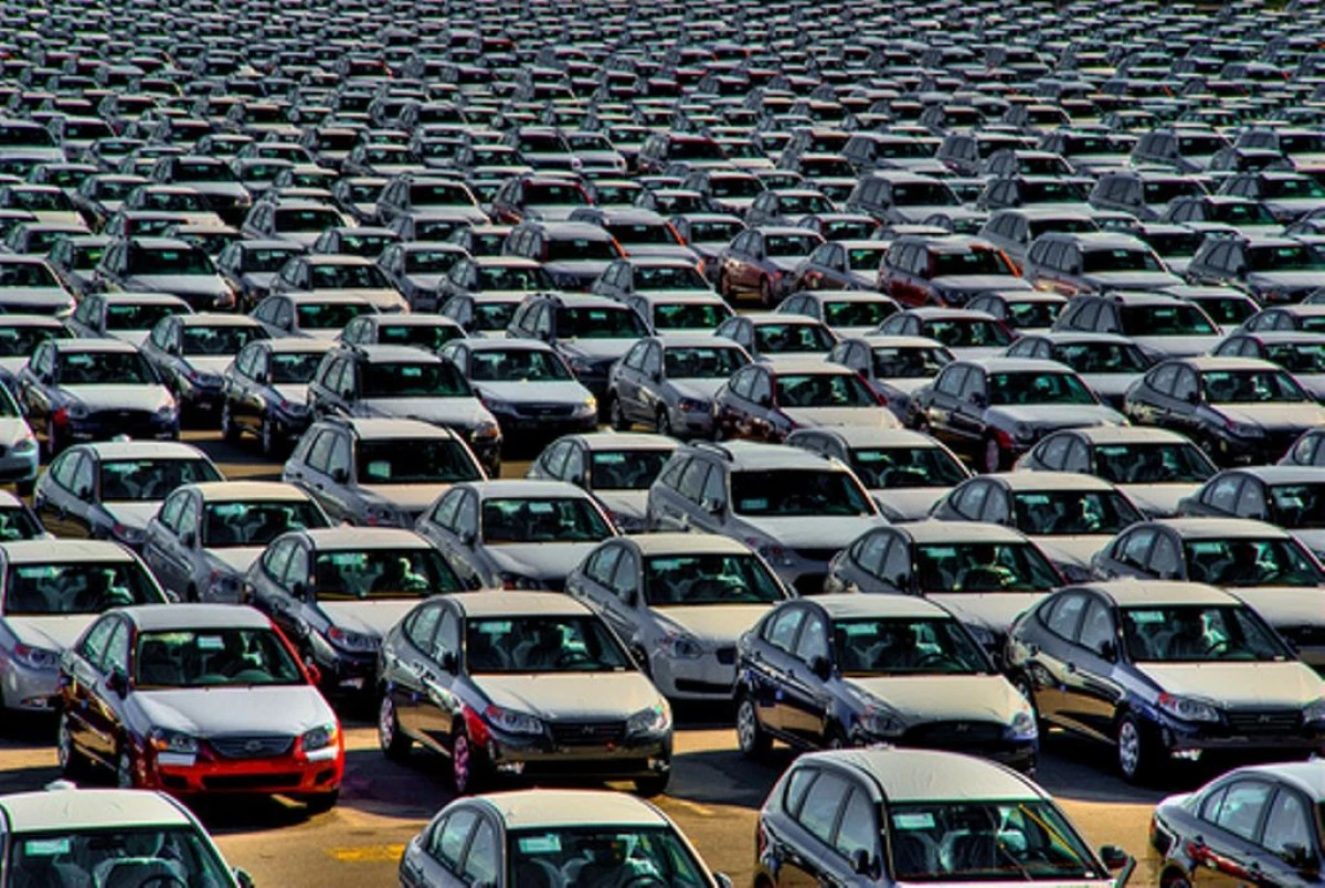 PIATA AUTO ROMANEASCA A CRESCUT IN 2014, DUPA 6 ANI DE DECLIN. PRODUCTIA A SCAZUT CU 4,8%