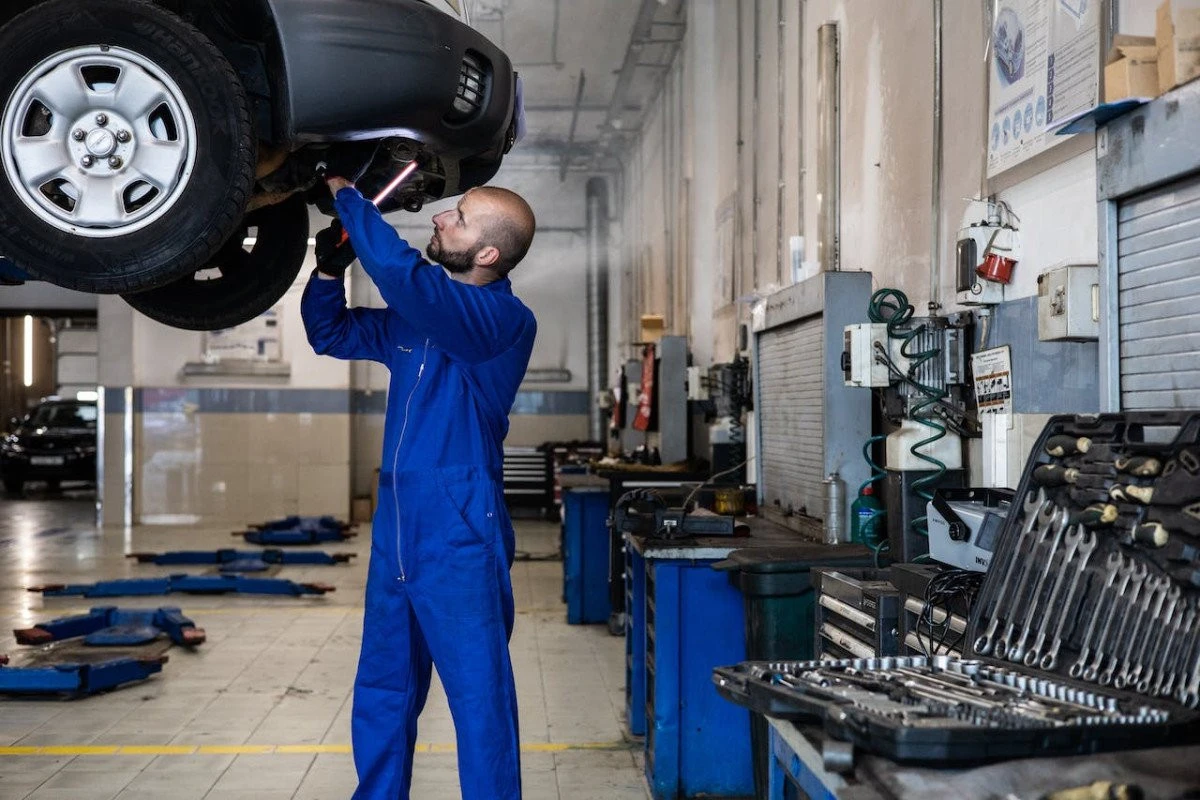 Piese auto: ghidul complet pentru șoferi