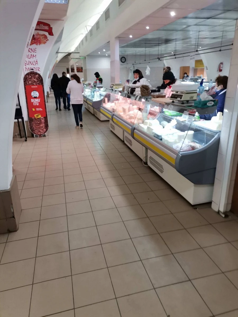 Pieţele din Arad funcţionează normal, deocamdată! Nesiguranţa este însă cuvântul de ordine