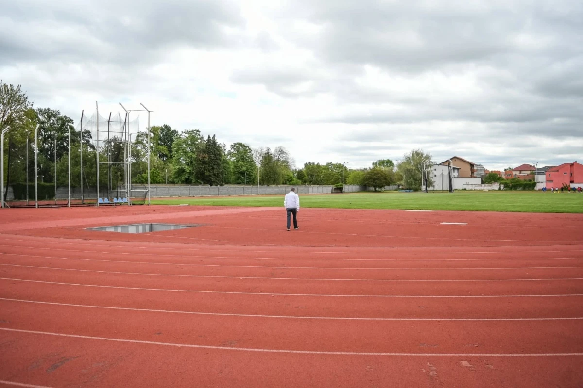 Pista de atletism de la Stadionul „Gloria” a fost deschisă pentru public