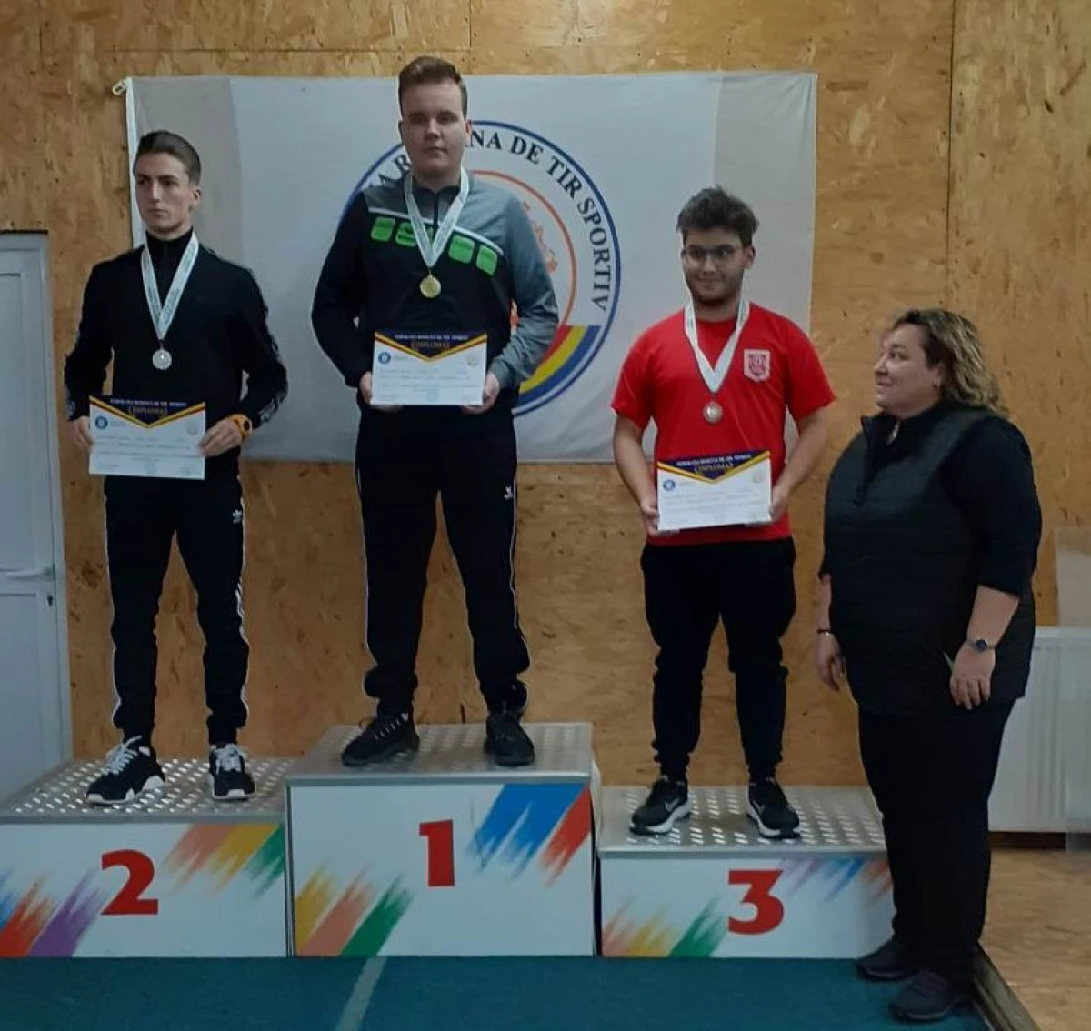 Pistolarii arădeni au urcat pe podium, la ultima etapă din acest an (FOTO)